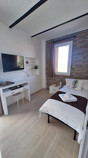Bedroom 4, San Vincenzo Rooms, Bologna
