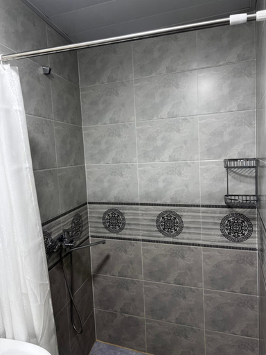 Bathroom 2, M&M Gold, Samarkand