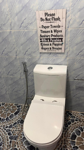 Bathroom 3, Psalms Place, El Nido
