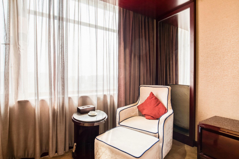 Bedroom 2, Huatinghu Shijiyuan International Hotel, Anqing