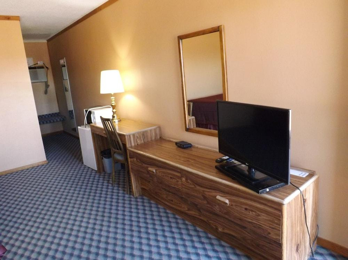 Bedroom 2, Tristar Inn Xpress, Quay