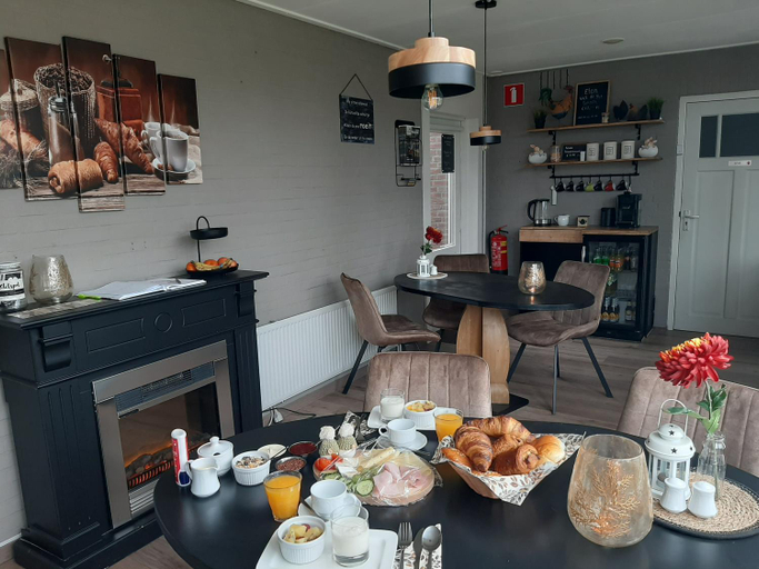 Others 5, b&b de Wensput, Loon op Zand