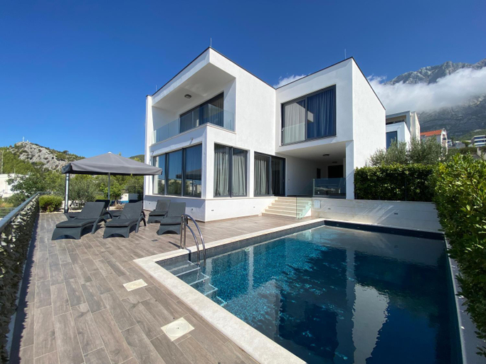 Others 4, Villa Nera-Selina, Makarska