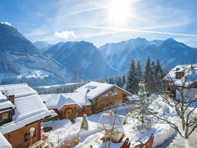Others 4, Chalet in Wildkogel near Ski Slopes, Zell am See