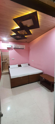 Others 2, Hotel Vidhata, Jhansi