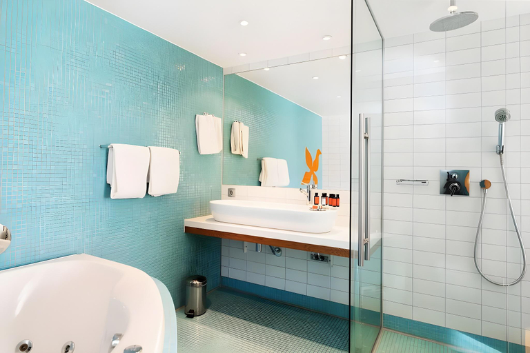 Bathroom 4, Hotel Aveny (Profil Hotels), Umeå