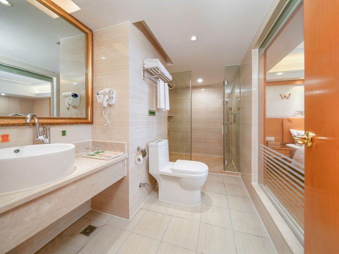 Bathroom 3, Vienna Hotel Guiyang Huaguoyuan, Guiyang