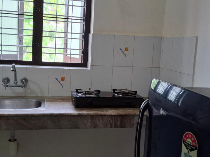 Others 4, Silent Villas, Thiruvananthapuram