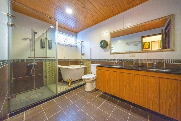 Bathroom 4, Park 61 Hostel, Yilan