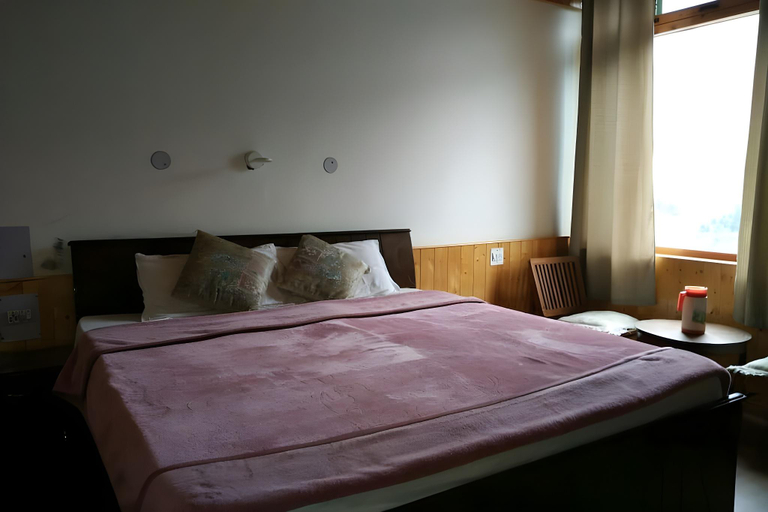 Bedroom 2, Himalayan Nomad Cottage, Manali, Kullu