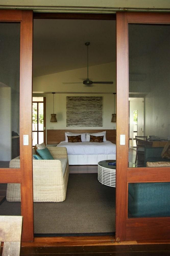 Bedroom 1, Lizard Island Resort - All Inclusive, Cook
