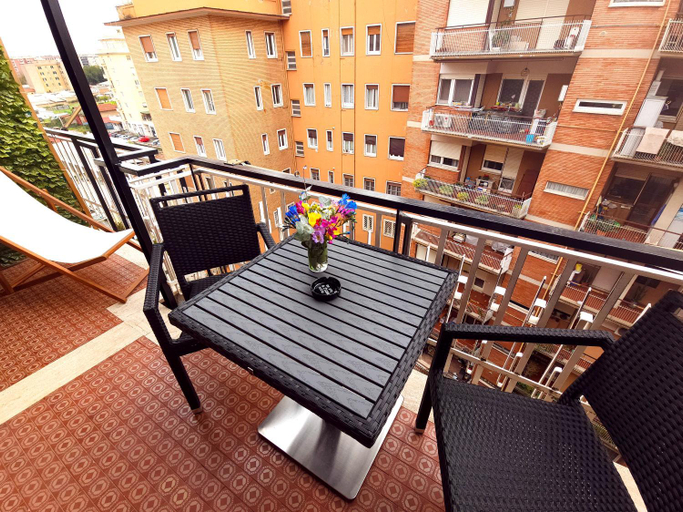Others 3, Piol Guest House, Rome