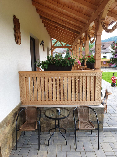 Others 5, Casa Alexandru – Locul in care te simti acasa, Viseu De Jos