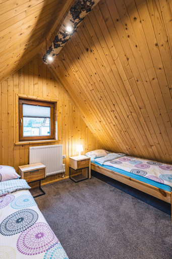 Others 4, Domek na Lesnej, Nowy Targ