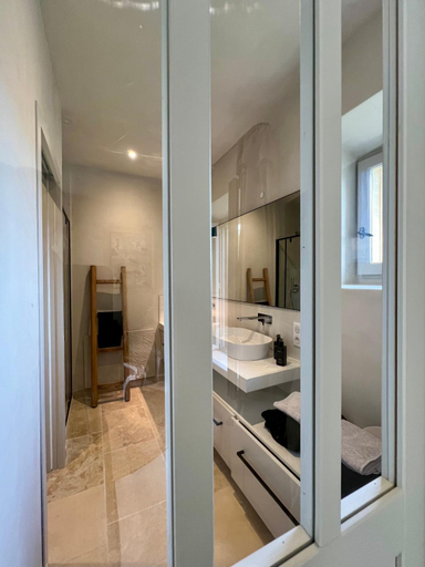 Bathroom 3, Provence Km28, Vaucluse
