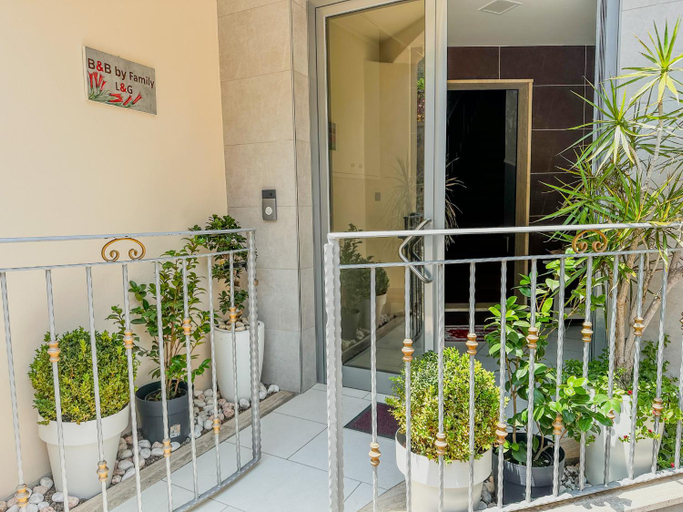 Others 2, B&B by Family L&G, Vibo Valentia