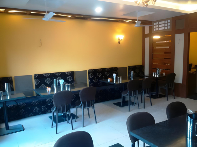 Food & Drinks 3, Hotel Chandra Gupta, Ujjain