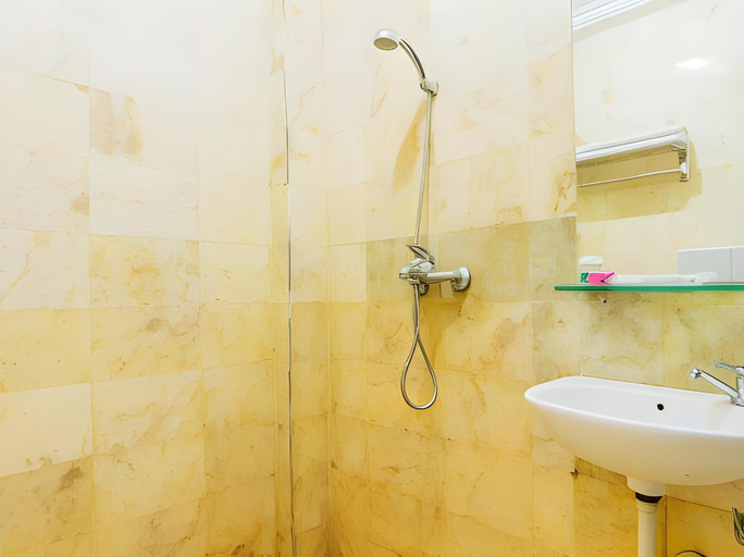 Bathroom, Albis Hotel, Bandung
