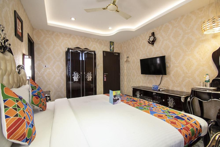 Bedroom 3, FabHotel NK Courtyard, Nr Guindy Industrial Estate, Chennai