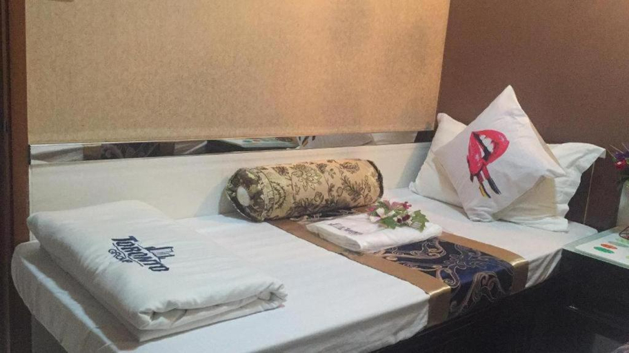 Bedroom 3, Simplex Guesthouse, Kowloon
