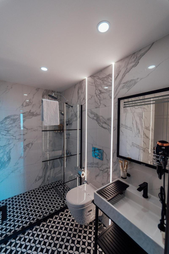 Bathroom 4, FORTUNELLA SUİTES & VİLLAS, Finike