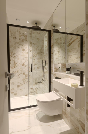 Bathroom 4, South Kensington Studios by DMONTRIO, London