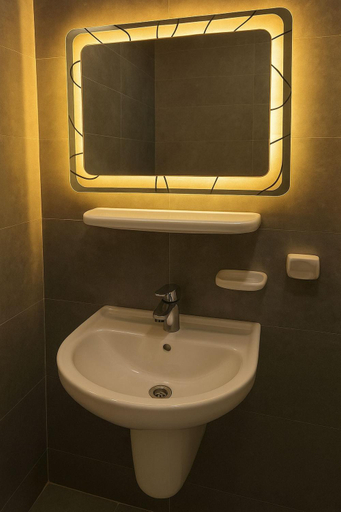 Bathroom, 1Relax in a Fully Equipped Beachfront Chalet, Al-Manasrah