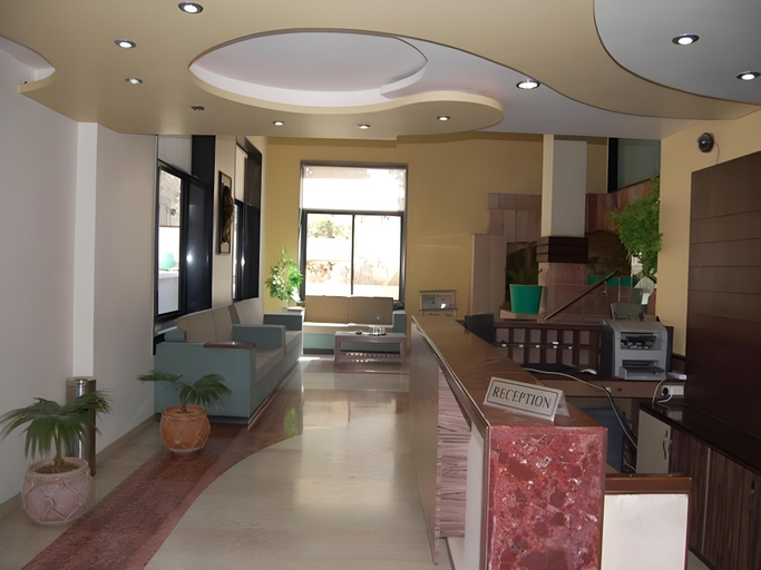 Others 3, HG Grandiose Hotel, Sirohi