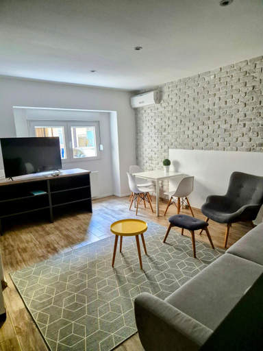 Others 5, HOME APARTMANI I SOBE, Osijek