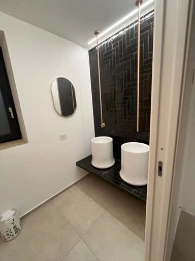 Bathroom 2, Tenuta Rapillo, Trapani