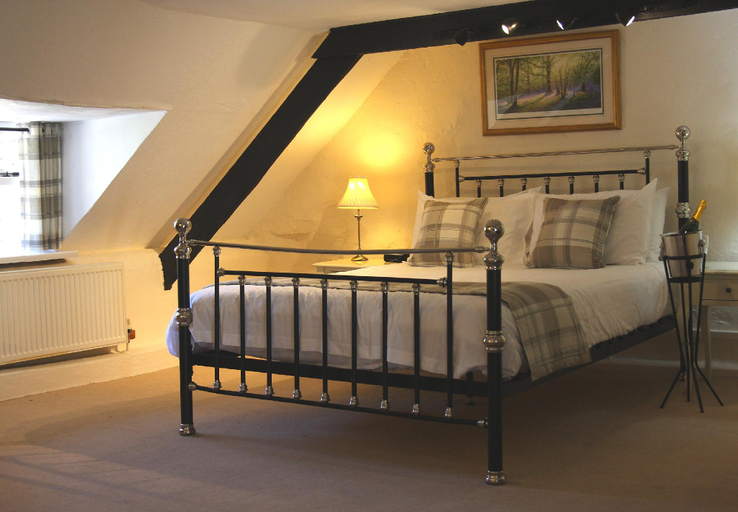 Bedroom 2, Bearslake Inn, Devon