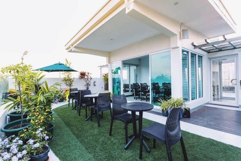 Others 5, H Hotel Quezon City, Quezon City