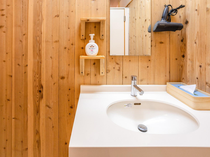 Bathroom 4, Lodge Kiyokawa, Bungo-ōno