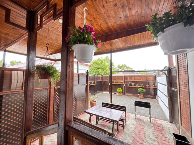 Others 5, Bag Evi - Villa, Quba