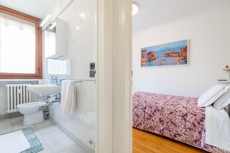 Others 4, Venice Friends Residence, Venezia