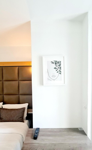 Bedroom 2, Hotel de France 18, Paris