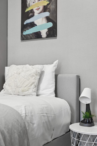 Bedroom 4, Standard Triple Room - Luxe Spot - Next to Central - Shared Bathroom, Sydney