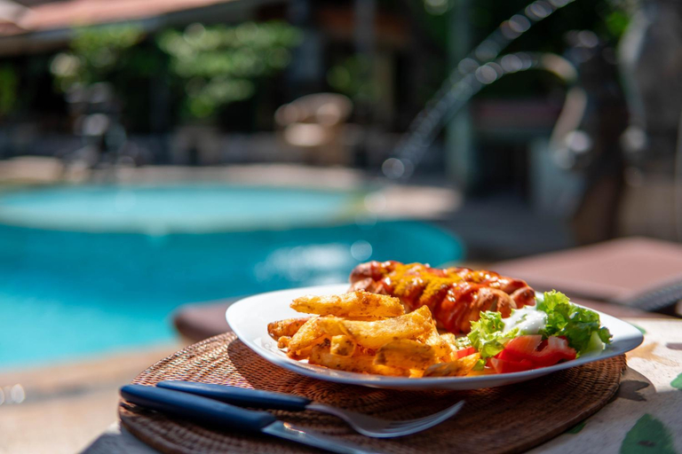 Food & Drinks 5, Deutsches-Eck Rikesti Hotel, Buleleng