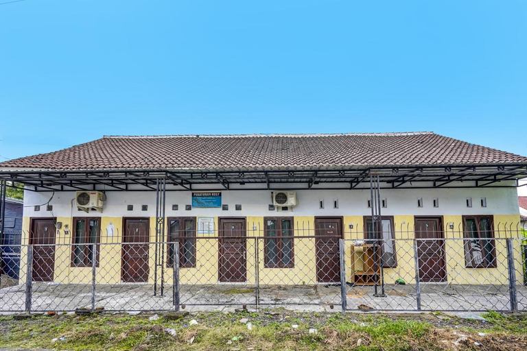 Exterior & Views 1, SPOT ON 92480 Iwn Homestay Syariah, Banyuwangi