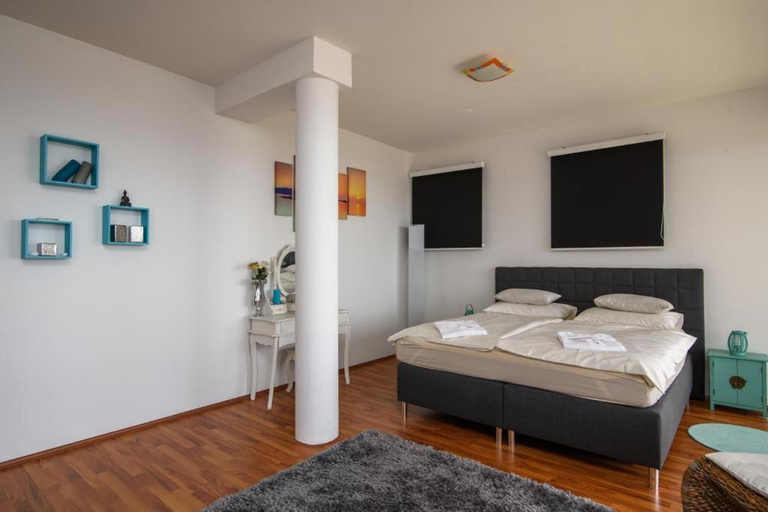 Bedroom 3, Villa Ciara Sevid, Marina