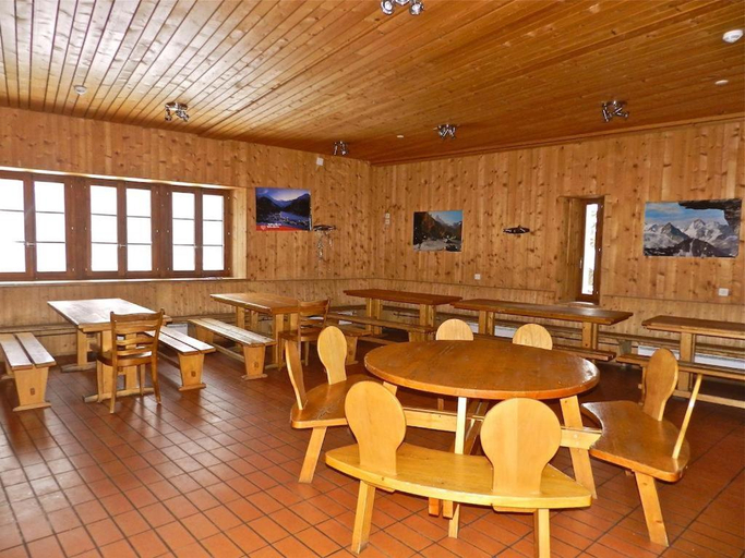 Food & Drinks 2, Maison St-Pierre, Entremont
