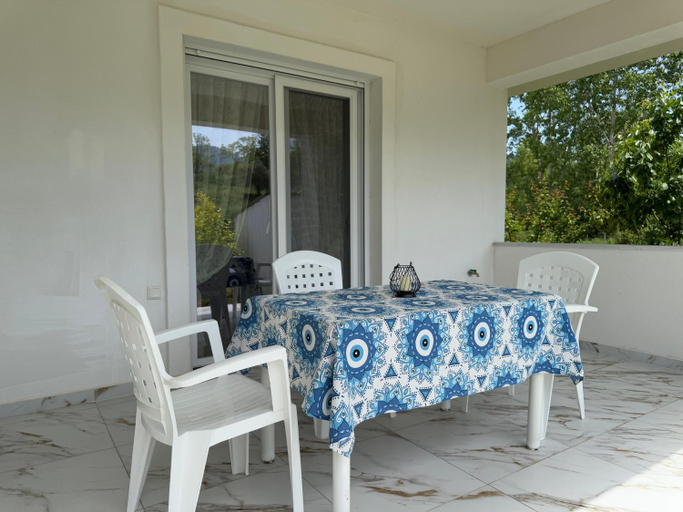 Others 5, Torra's Studios, East Macedonia and Thrace
