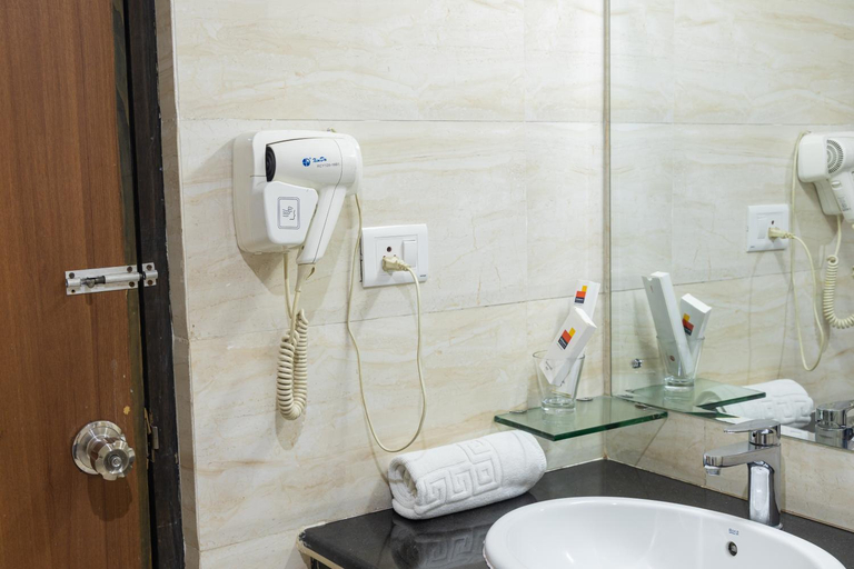 Bathroom 5, Hotel Mirage Regency, Bagmati