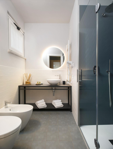 Bathroom 4, bed&breakfast Filomare, Ancona