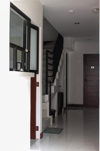 Others 4, PAPATANTAN APARTEL, Naga City