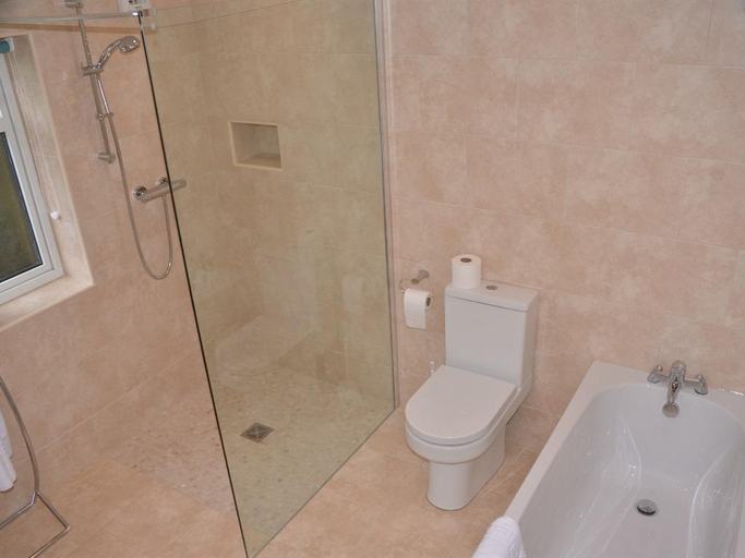 Bathroom 3, The Buck Inn, North Yorkshire