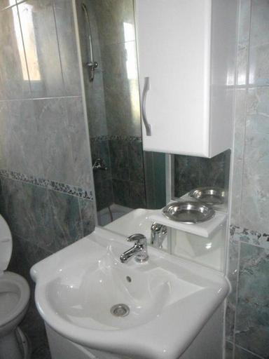 Bathroom 2, Guesthouse Zimovski