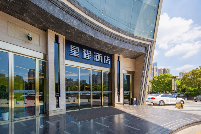 Exterior & Views, Starway Hotel Nanchang Honggu Middle Avenue Qiushui Square, Nanchang