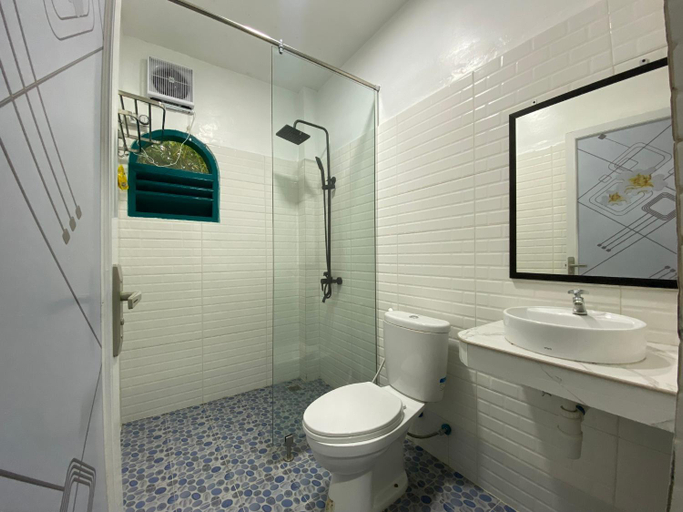 Bathroom 5, JungleRiverHouse & JungleRiverResort, Langkat