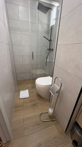 Bathroom 2, Bieti Castellon, Castellón
